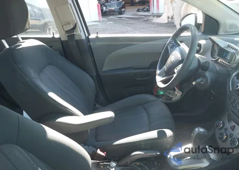 2012 Chevrolet Sonic 2Lt z USA, uszkodzony, nr VIN 1G1JC6SH1C4120056